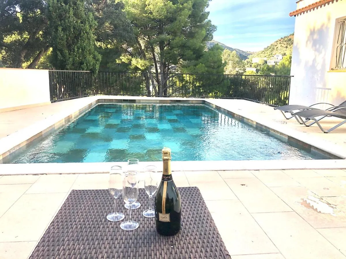 Villa Almadraba Para 16 Personas Roses 0*,  Spagna